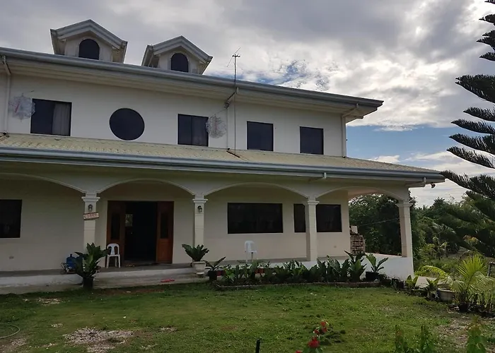 Pableo's House Gasthuis Moalboal
